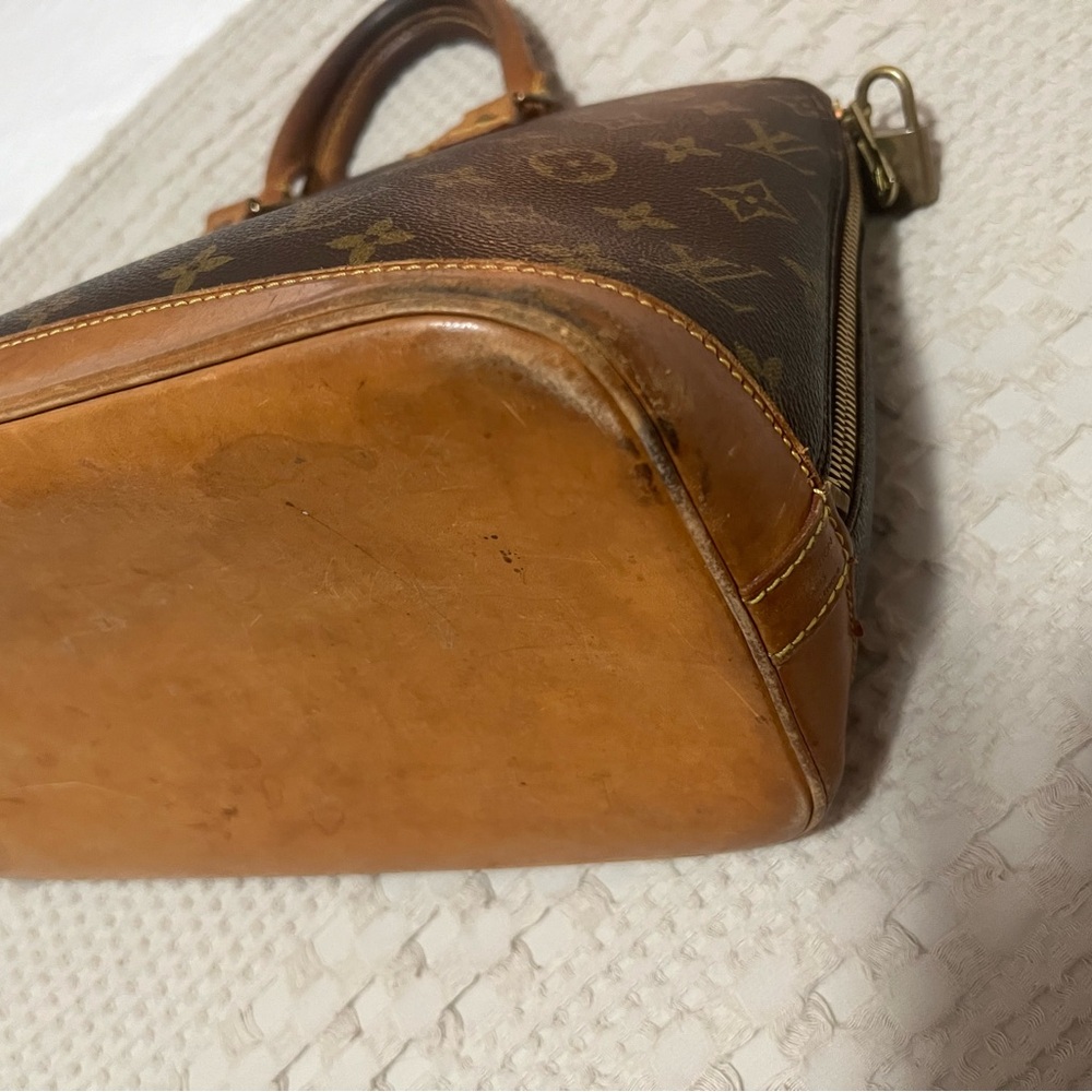 Louis Vuitton Alma bag AUTHENTIC - Picture 16 of 16